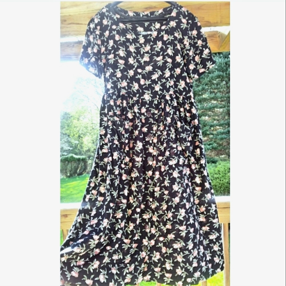 Floral vintage sundress